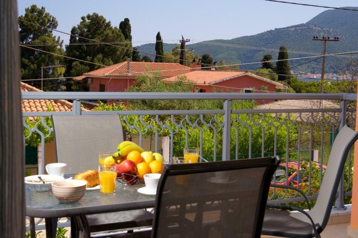 K For Kefalonia Karavómilosz Kültér fotó